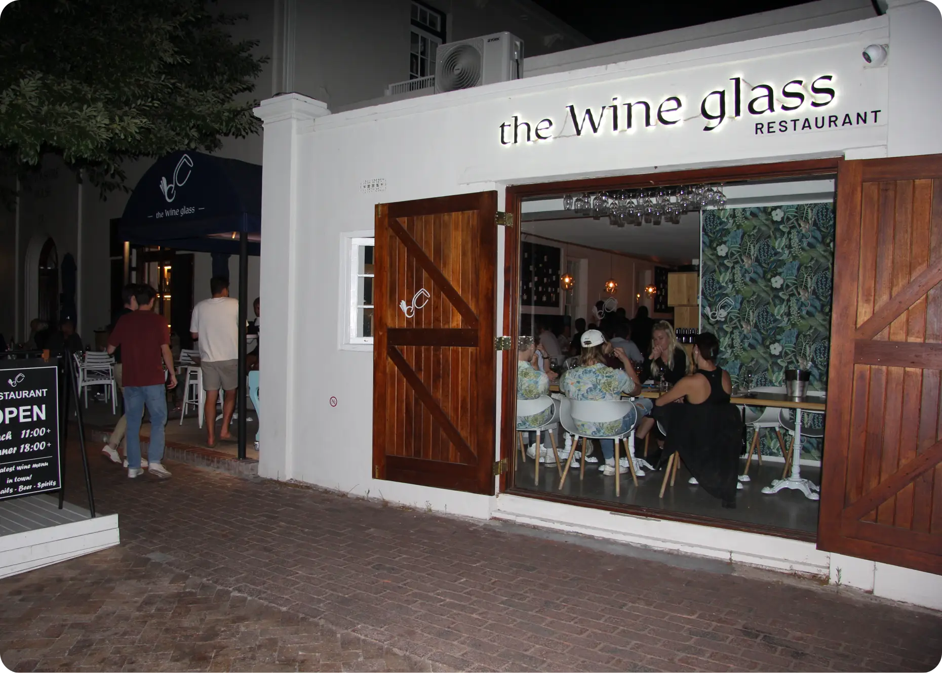 Restaurants 